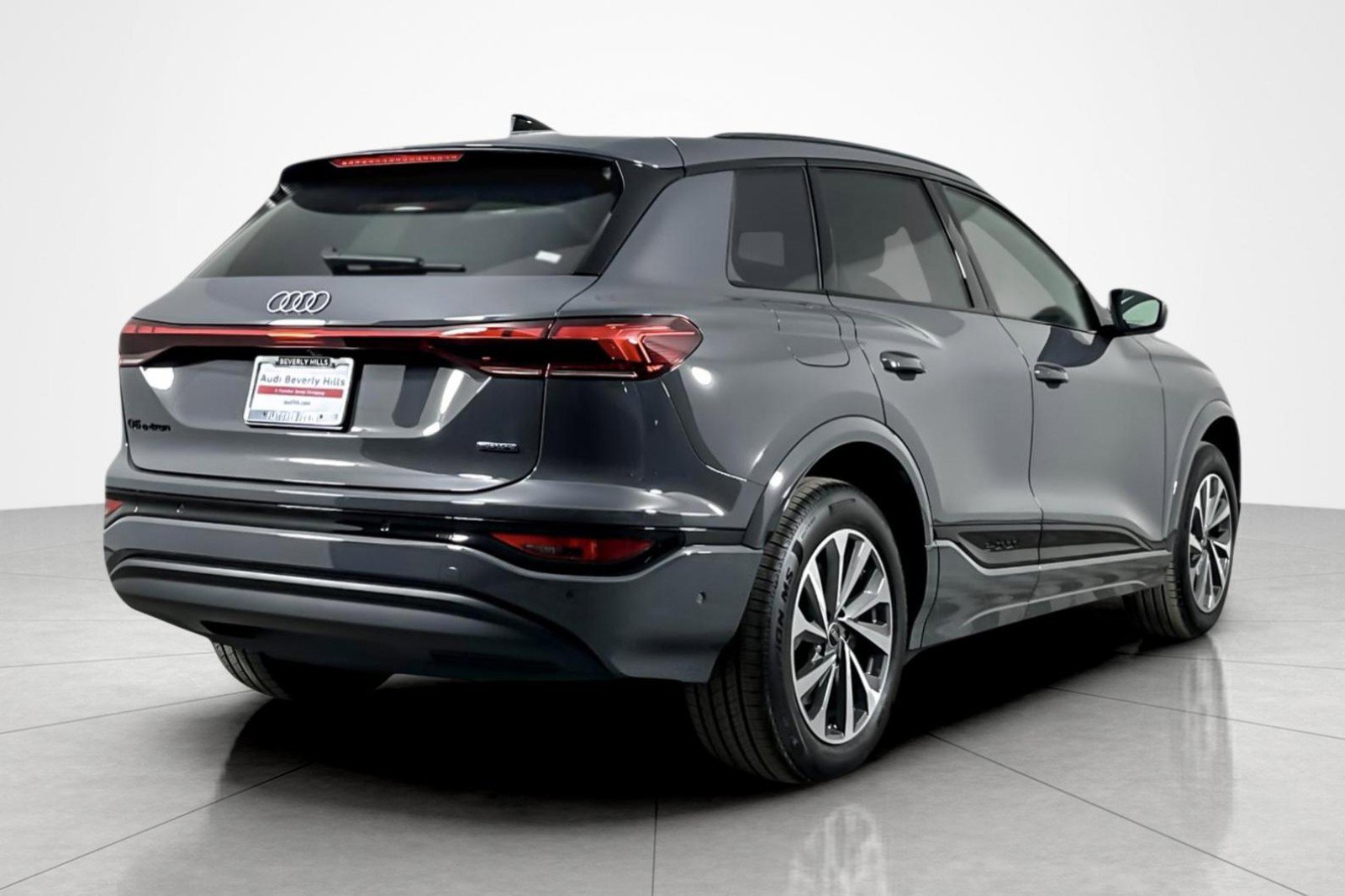 New 2027 Audi Q6 e-tron Premium AWD/4WD image 6
