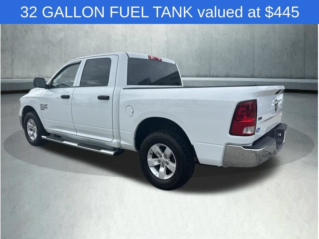 Used 2023 RAM 1500 Classic SLT AWD/4WD image 4