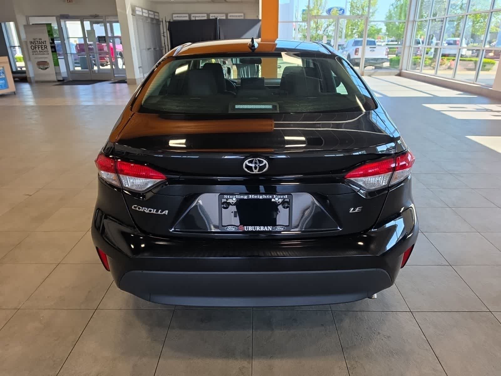 Used 2024 Toyota Corolla LE FWD image 9