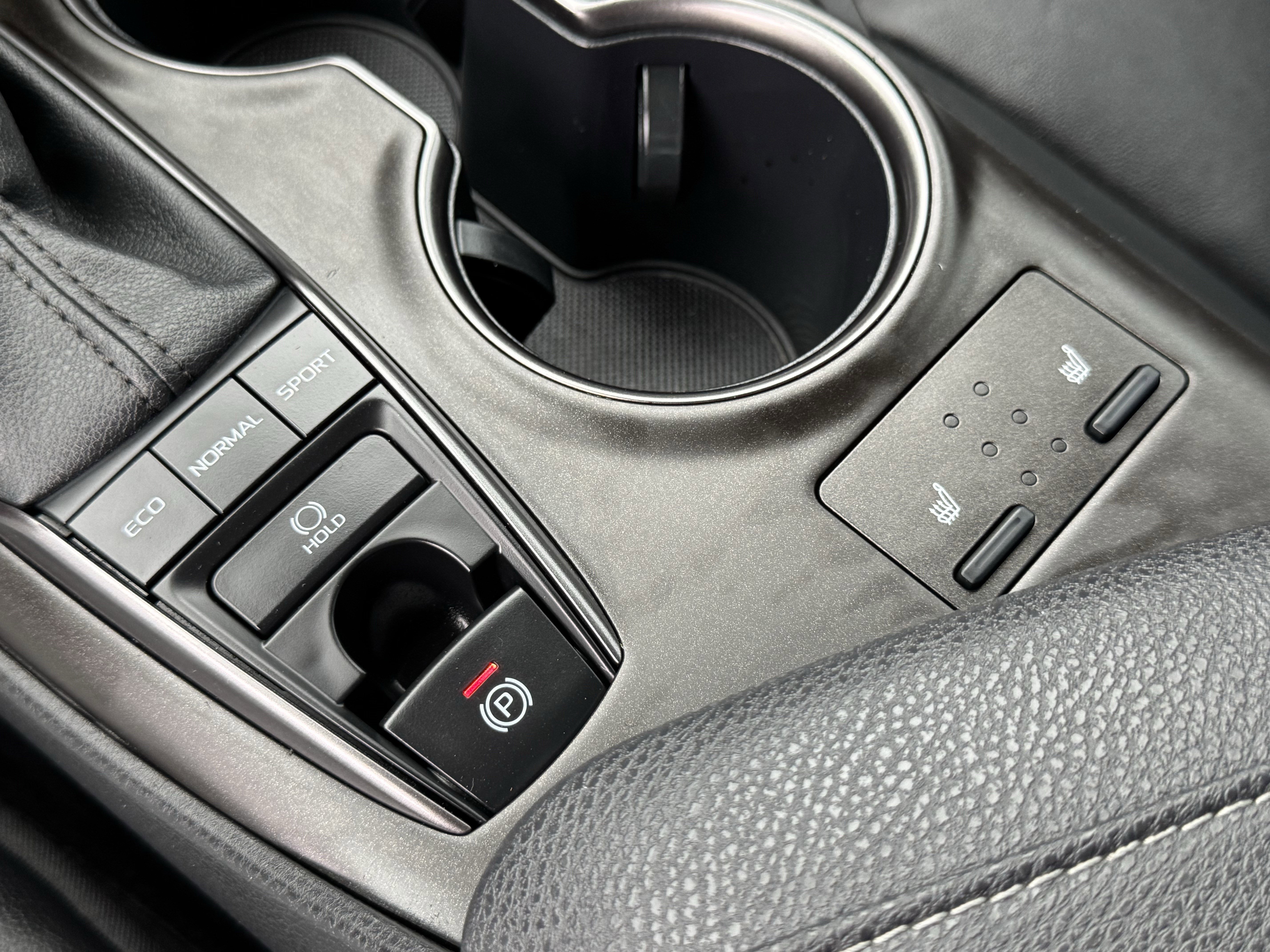 Used 2024 Toyota Camry XSE image 24