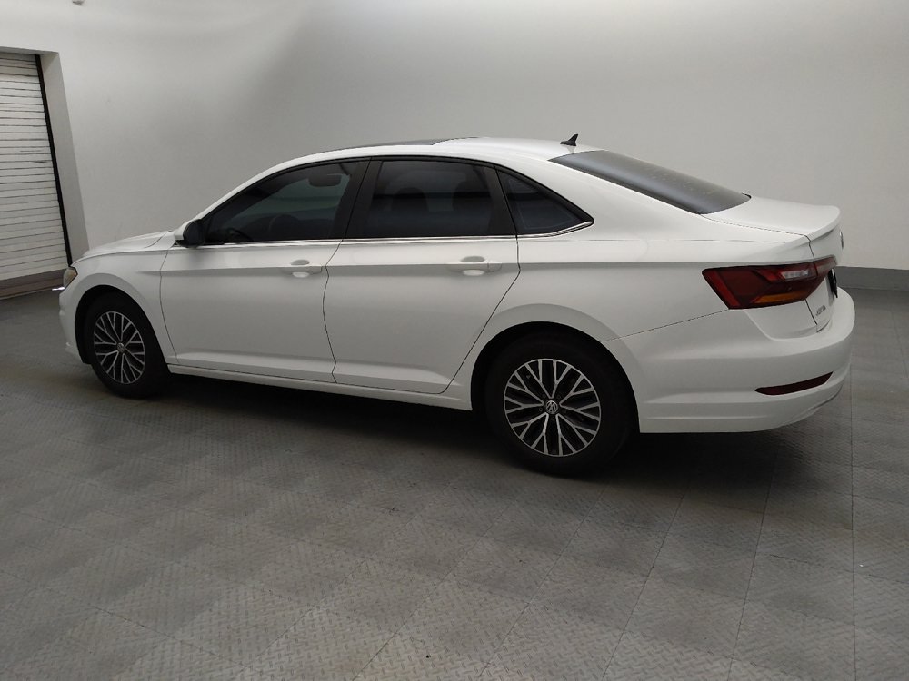 Used 2019 Volkswagen Jetta SE FWD image 3