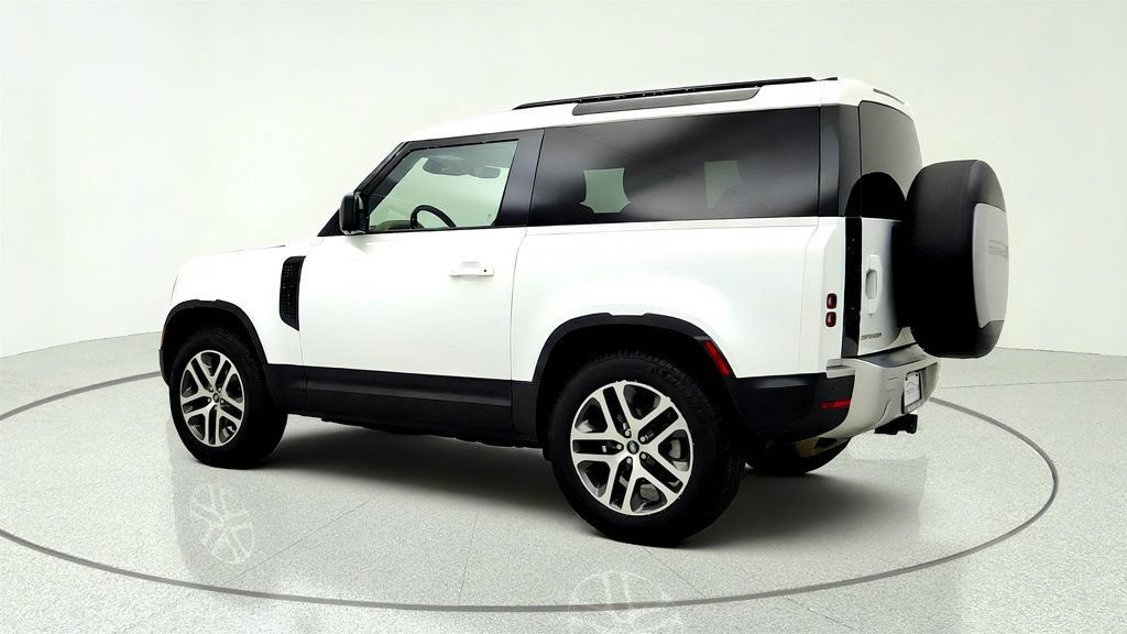 Used 2021 Land Rover Defender 90 S AWD/4WD image 7