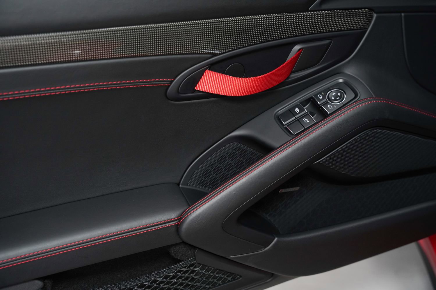 Used 2019 Porsche 911 Speedster RWD image 41