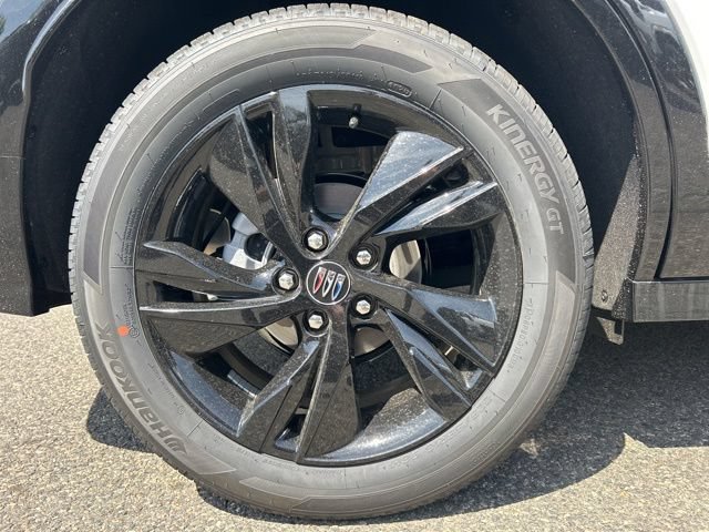 New 2026 Buick Encore GX Sport Touring w/ Comfort Package AWD/4WD image 18