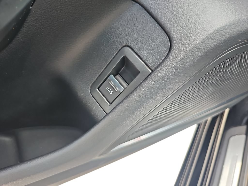 Used 2024 Audi A6 Premium Plus AWD/4WD image 34