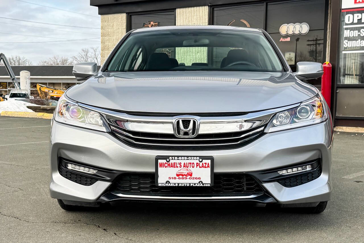 Used 2016 Honda Accord EX image 9