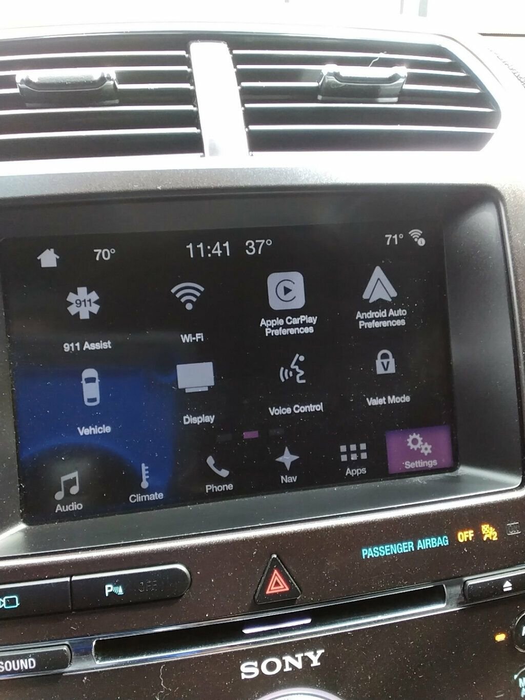 Used 2017 Ford Explorer Sport w/ Equipment Group 401A AWD/4WD image 24