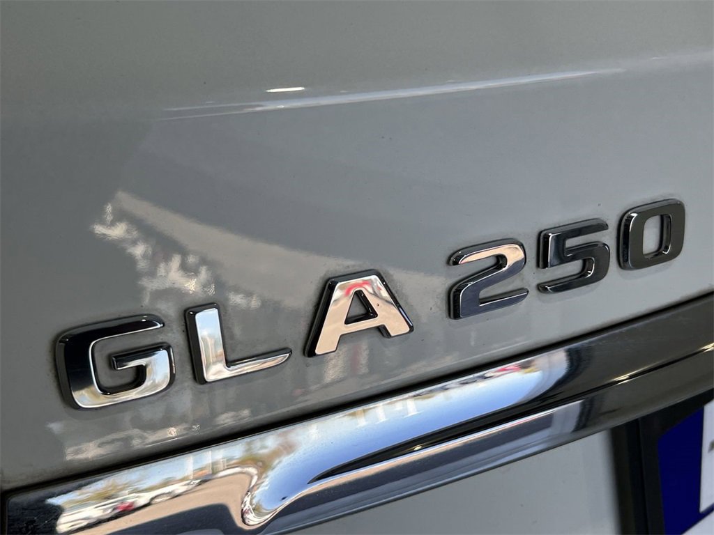 Used 2018 Mercedes-Benz GLA 250 image 30