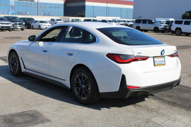 Used 2024 BMW i4 eDrive35 w/ Premium Package RWD image 6