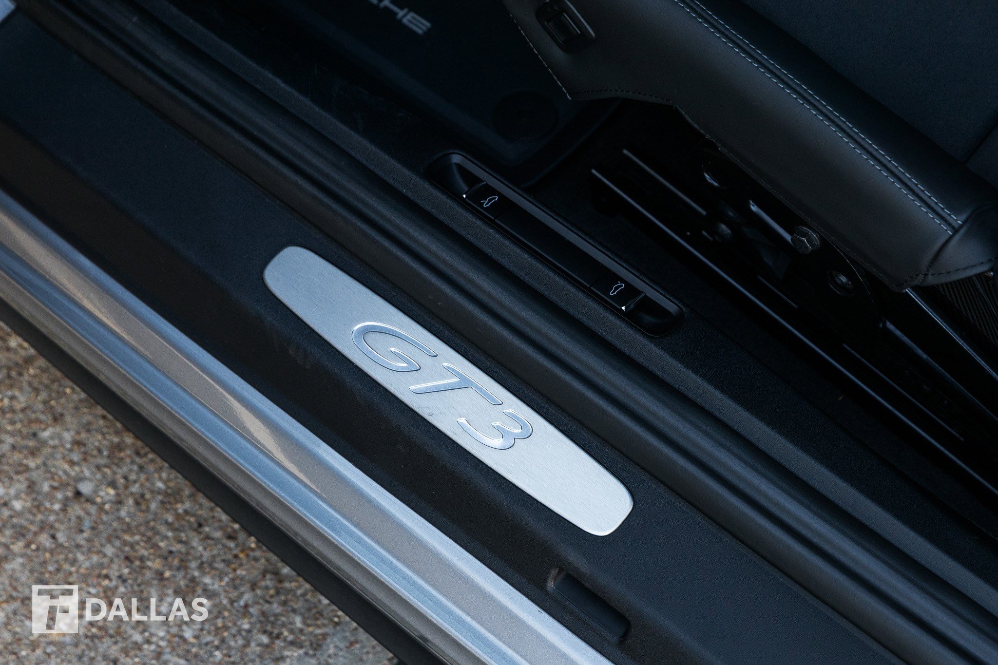 Used 2018 Porsche 911 GT3 image 24