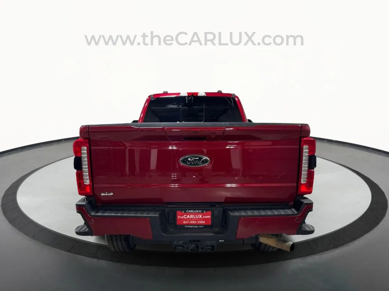 Used 2022 Ford F350 Lariat w/ Black Appearance Package image 6