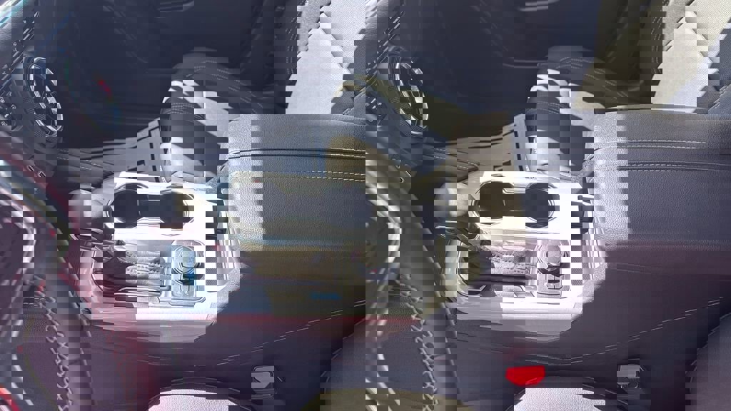 Used 2023 Chevrolet Blazer LT image 11