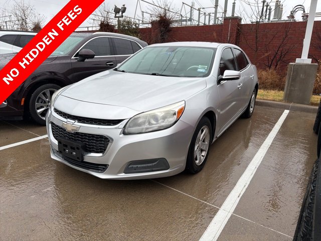 Used 2016 Chevrolet Malibu LT image 1