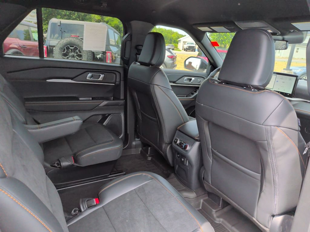 New 2026 Ford Explorer Tremor w/ Tremor Convenience Package AWD/4WD image 10
