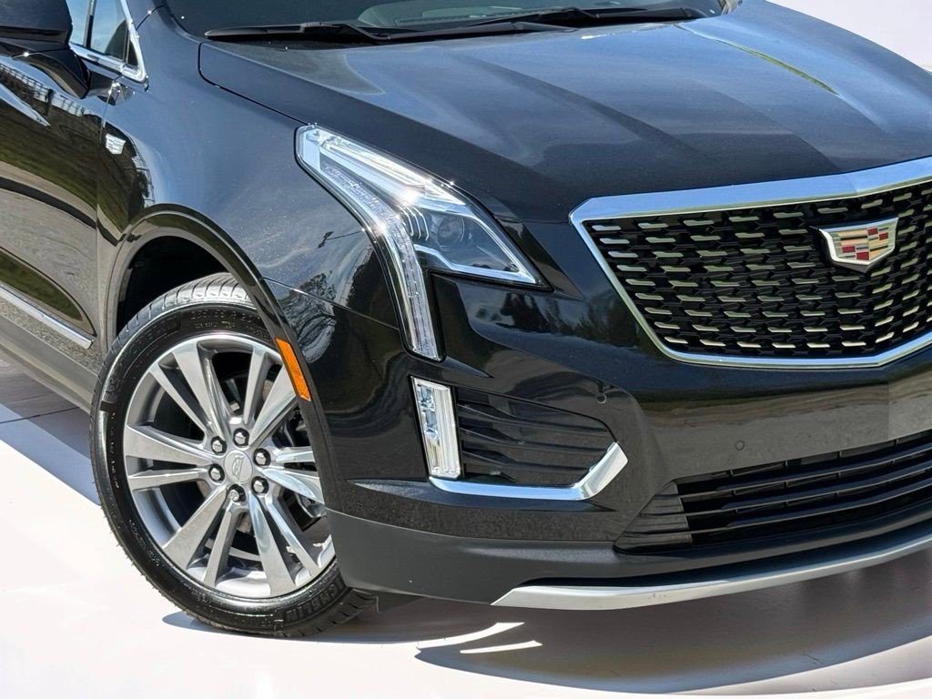 Certified 2025 Cadillac XT5 Premium Luxury image 5
