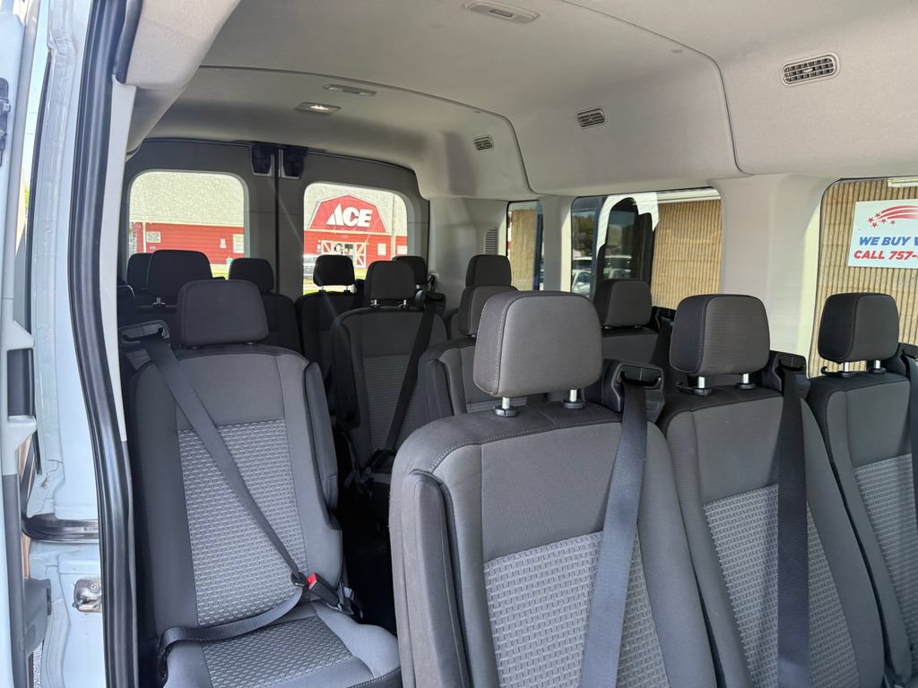 Used 2025 Ford Transit 350 XLT RWD image 21