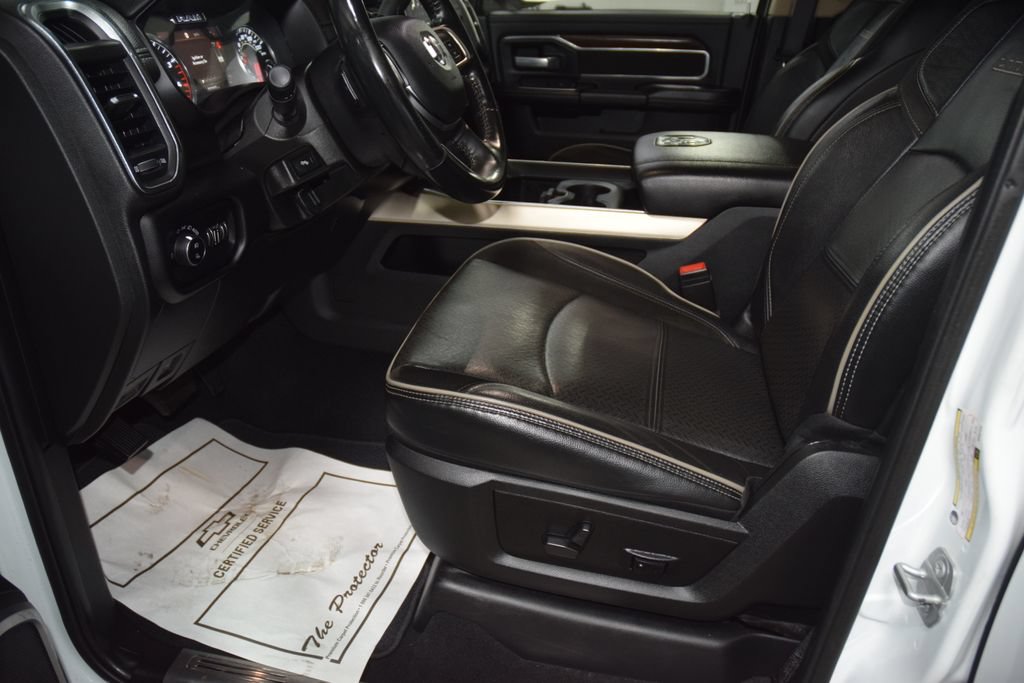 Used 2022 RAM 3500 Laramie AWD/4WD image 40