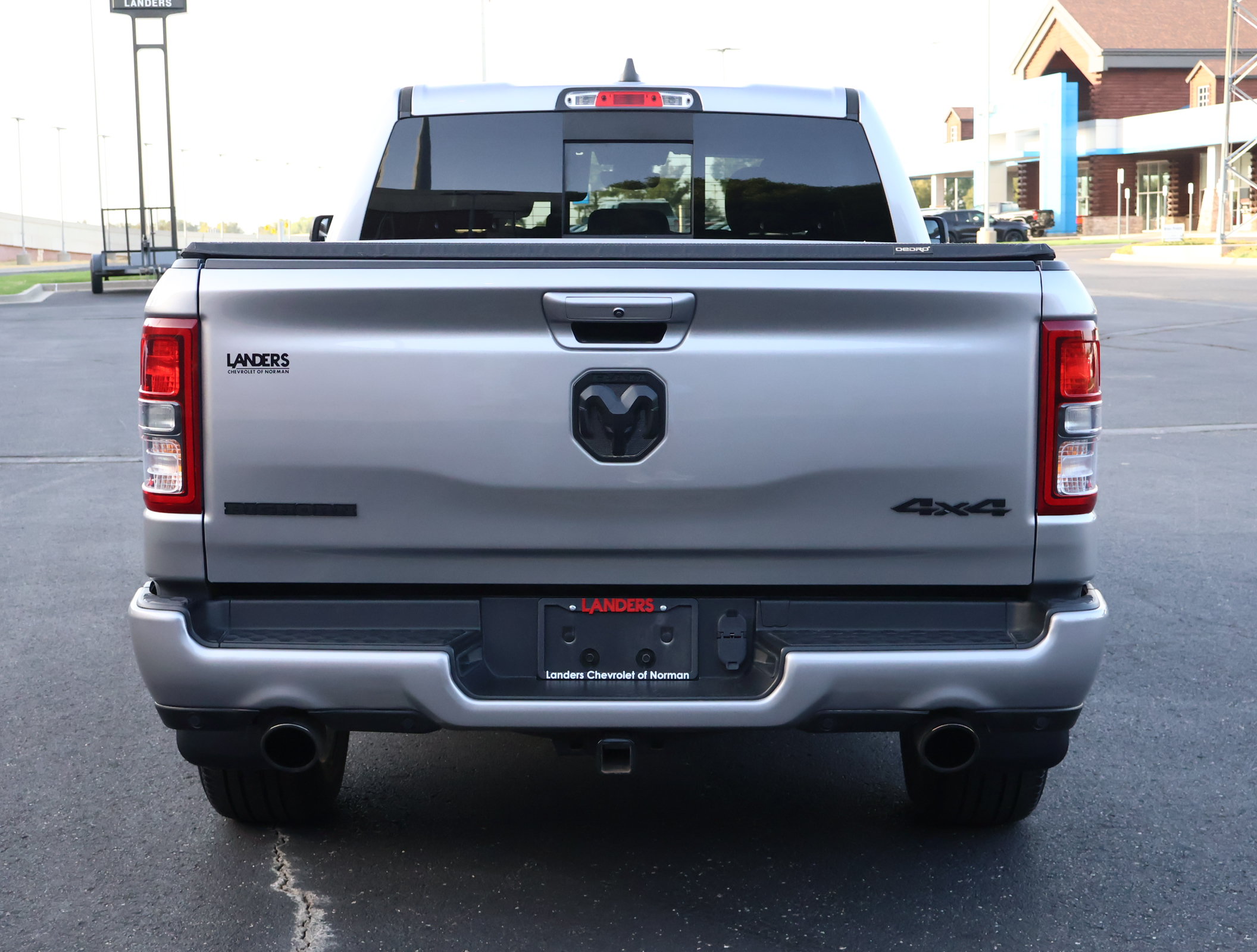Used 2022 RAM 1500 Big Horn AWD/4WD image 32
