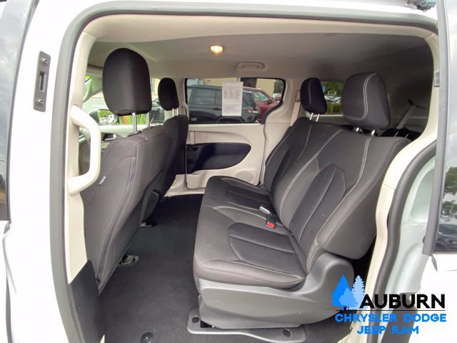 Used 2021 Chrysler Voyager L FWD image 25
