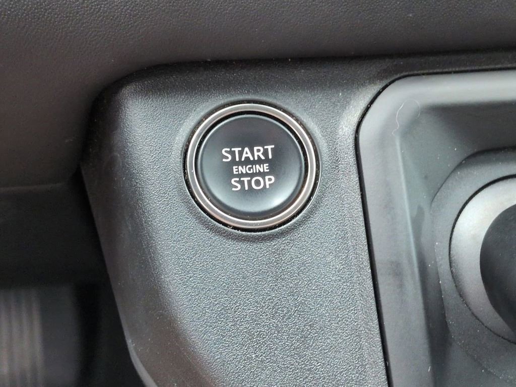 Used 2024 Land Rover Defender 110 X-Dynamic SE image 28