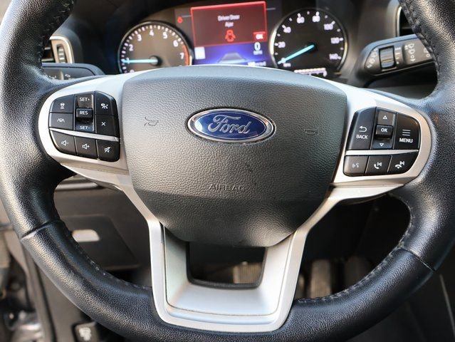 Used 2022 Ford Explorer XLT w/ Equipment Group 202A image 34