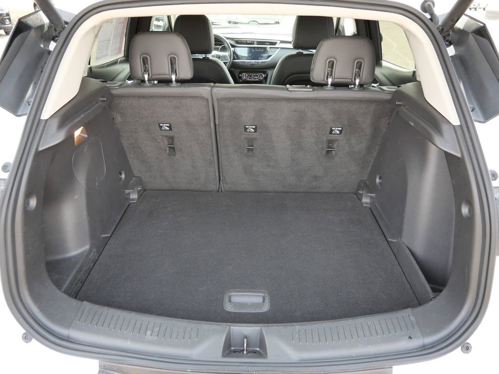 Used 2023 Buick Encore GX Select AWD/4WD image 23