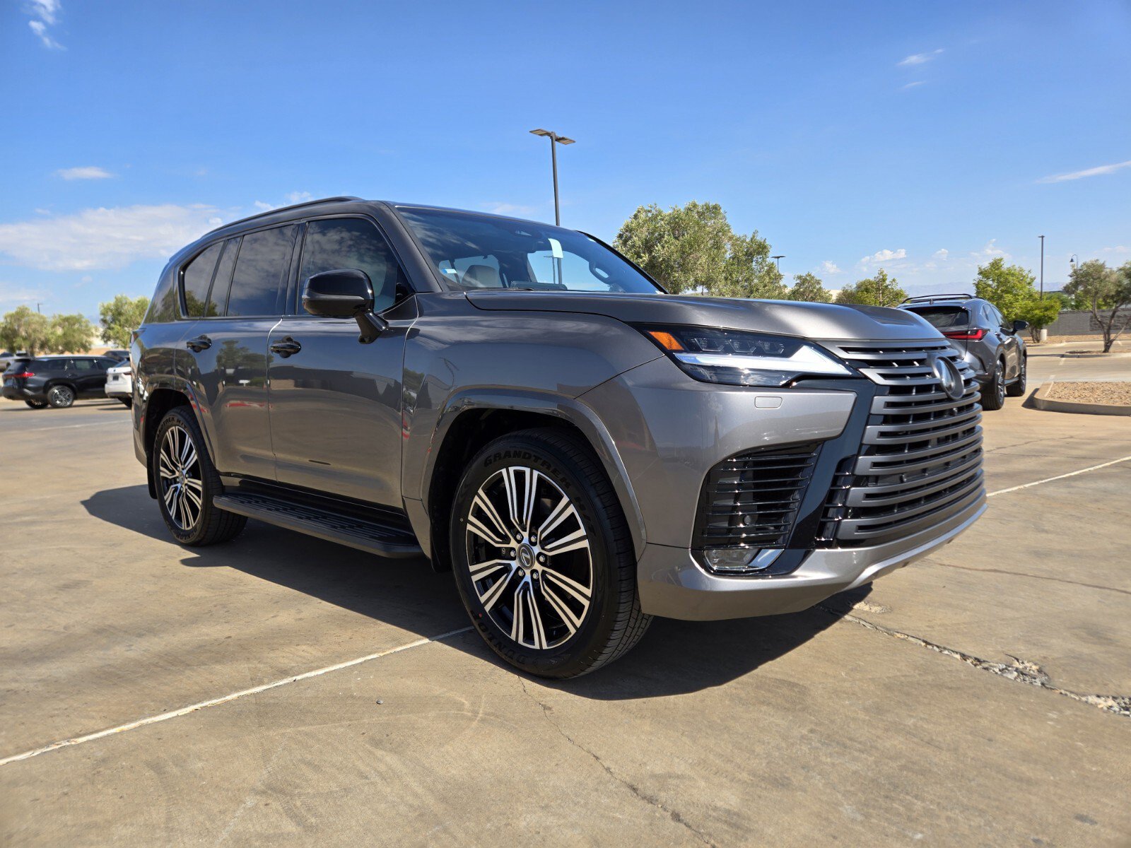 New 2026 Lexus LX 600 4WD w/ Luxury Package image 2