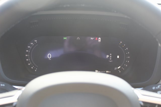 New 2026 Volvo XC60 B5 Plus w/ Climate Package image 31
