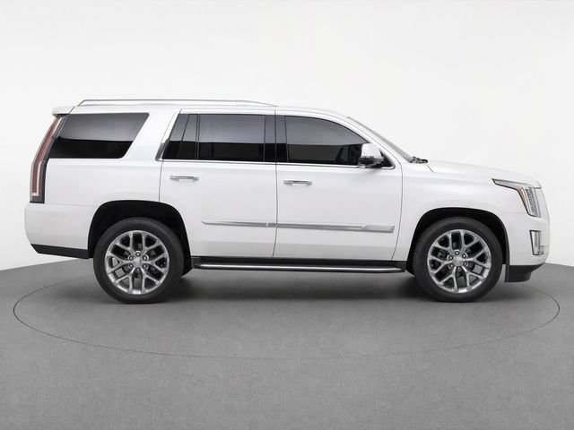 Used 2019 Cadillac Escalade Platinum AWD/4WD image 8
