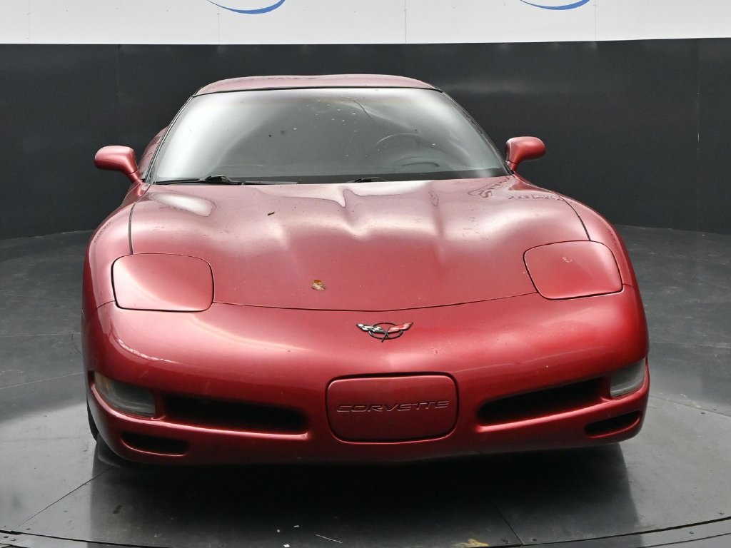 Used 2004 Chevrolet Corvette Coupe w/ Roof Package RWD image 2