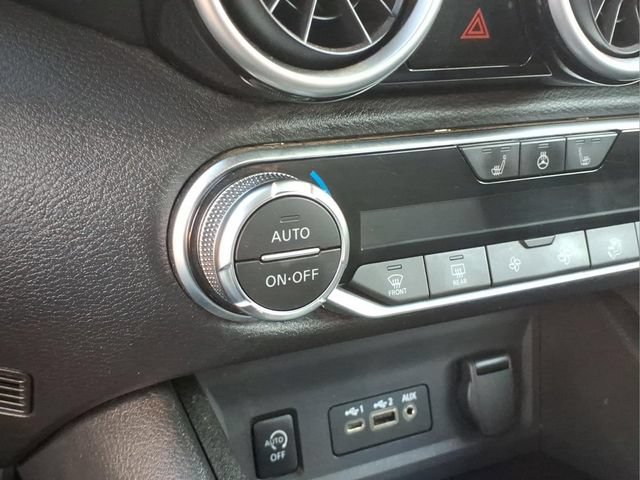 Certified 2024 Nissan Sentra SV w/ All-Weather Package FWD image 13