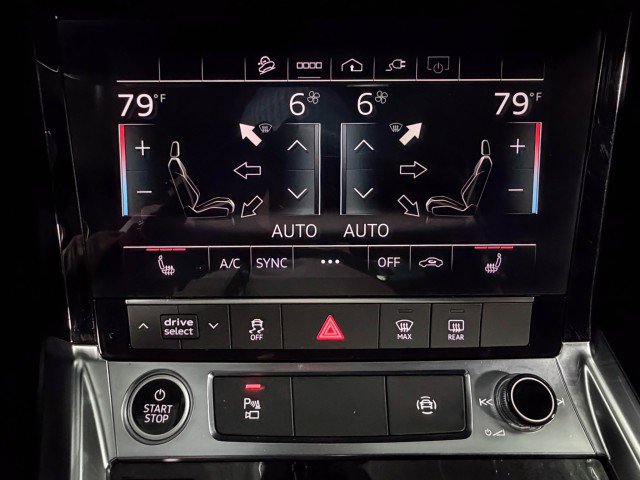 Used 2022 Audi e-tron Premium w/ Convenience Plus Package image 28