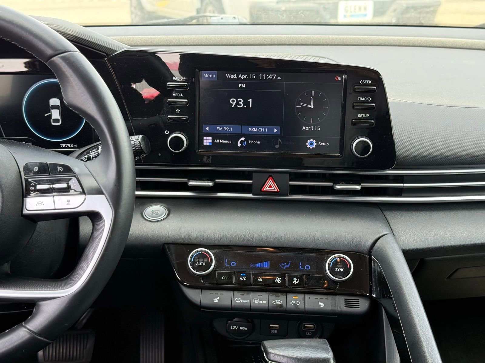 Used 2022 Hyundai Elantra SEL w/ Convenience Package FWD image 17