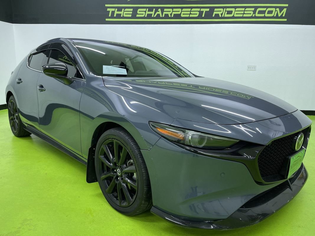 Used 2021 MAZDA MAZDA3 Hatchback w/Premium Plus Pkg image 2