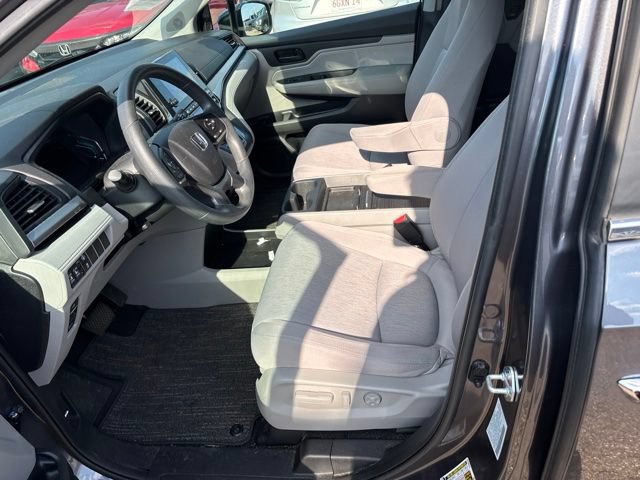 Used 2023 Honda Odyssey EX image 5