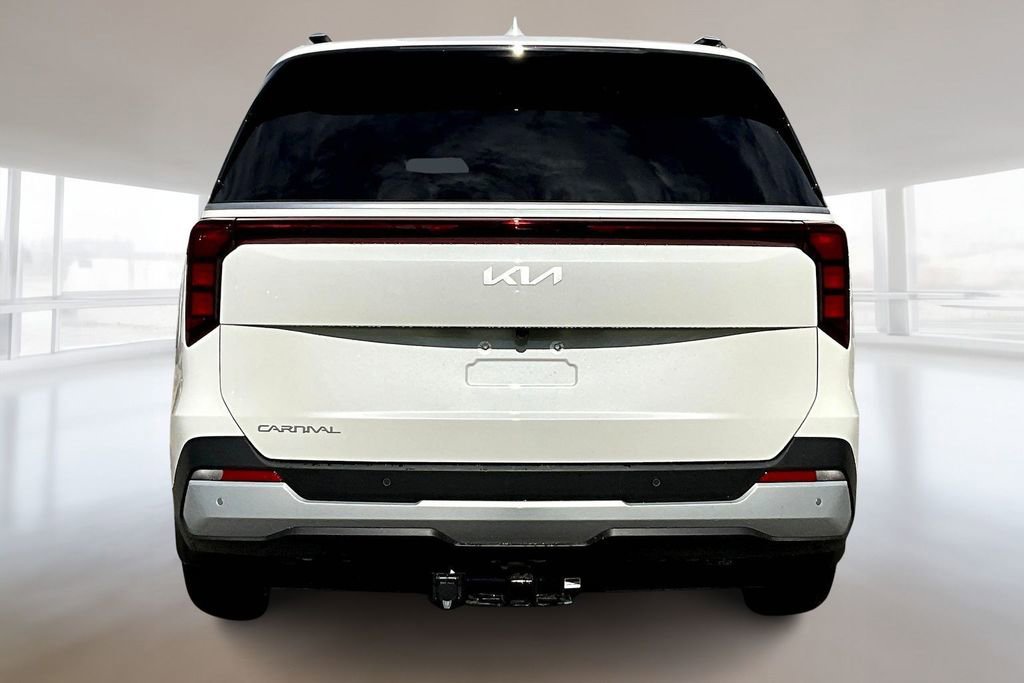 New 2026 Kia Carnival EX FWD image 4