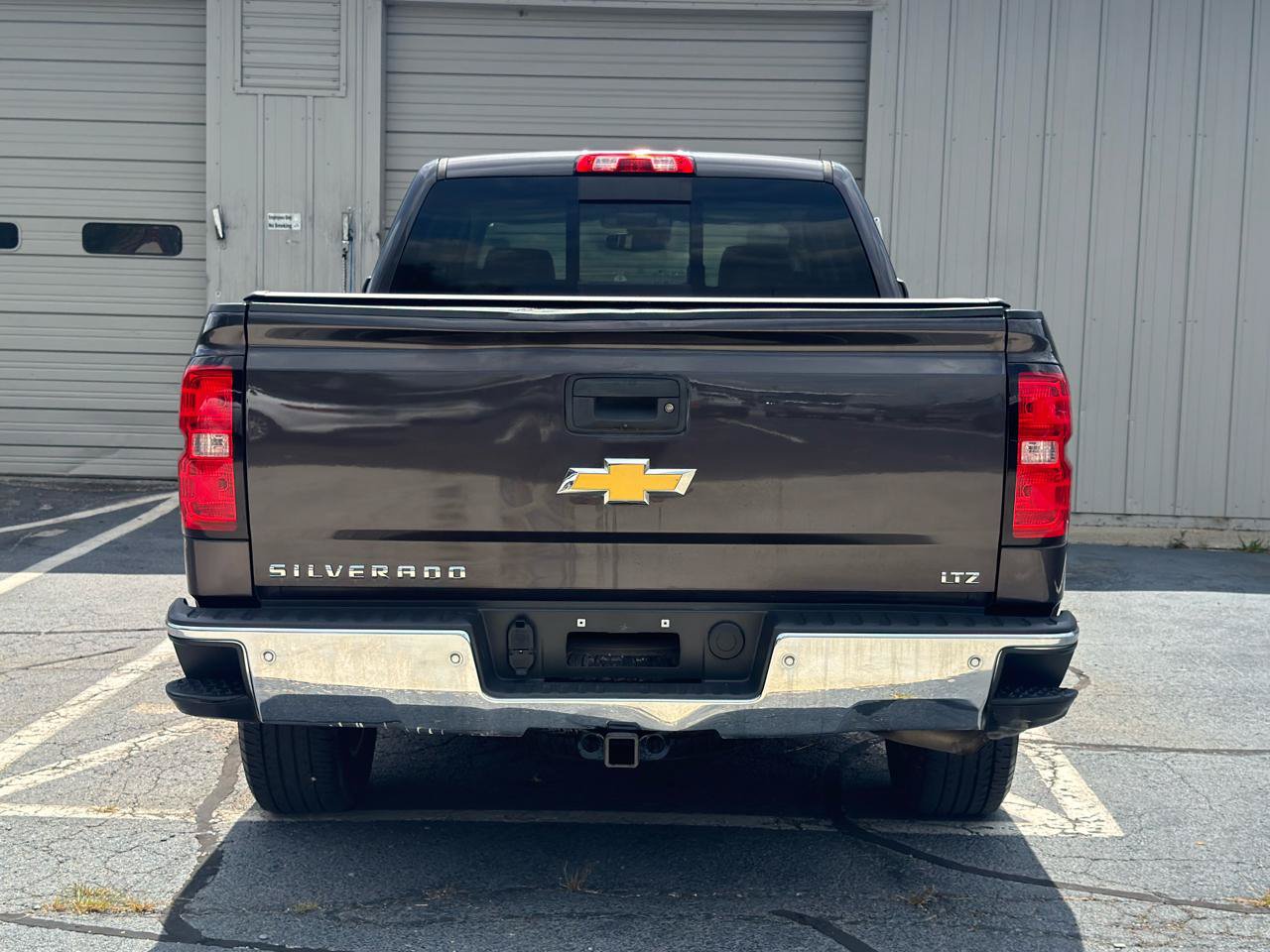 Used 2015 Chevrolet Silverado 1500 LTZ Z71 w/ LTZ Plus Package AWD/4WD image 5