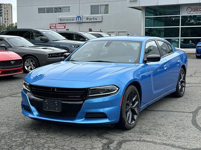Used 2023 Dodge Charger SXT w/ Blacktop Package RWD image 6