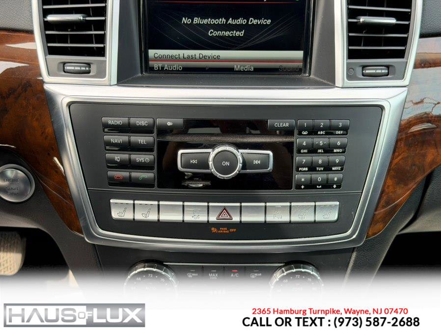 Used 2014 Mercedes-Benz GL 550 4MATIC w/ Driver Assistance Package image 26