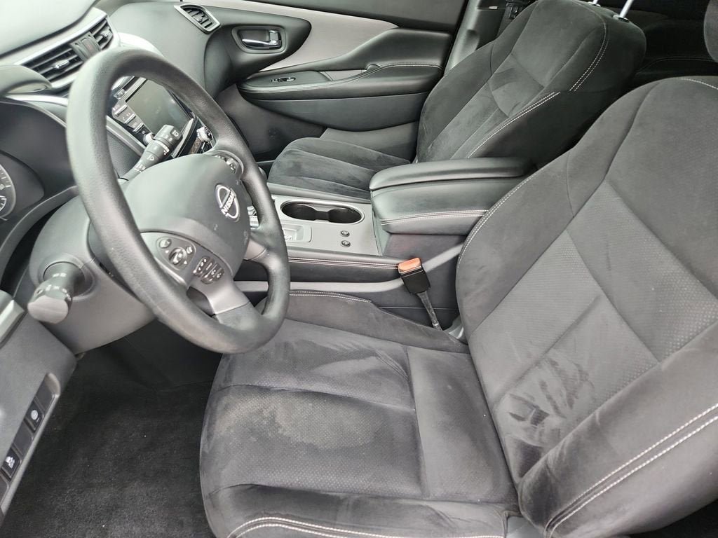 Used 2023 Nissan Murano S AWD/4WD image 9