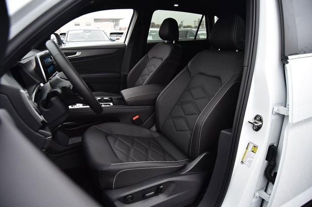 New 2026 Volkswagen Atlas Cross Sport SE image 19