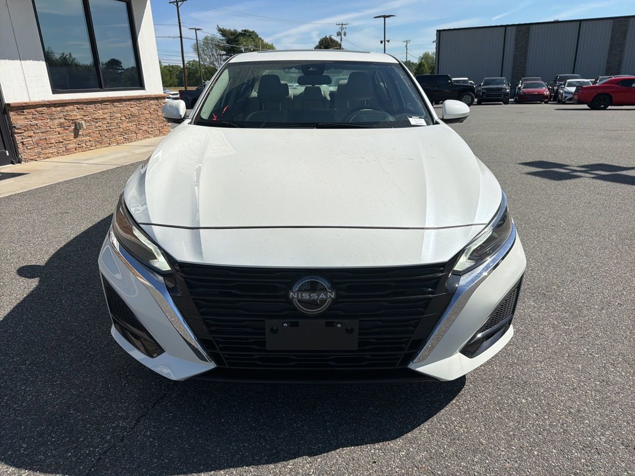 Used 2023 Nissan Altima 2.5 SL image 10