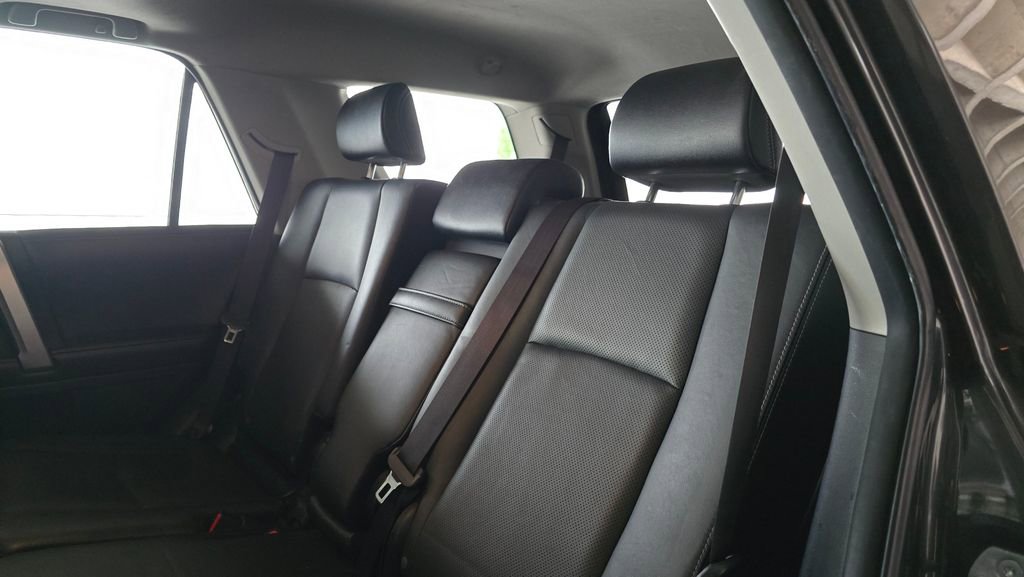 Used 2015 Toyota 4Runner Limited AWD/4WD image 17