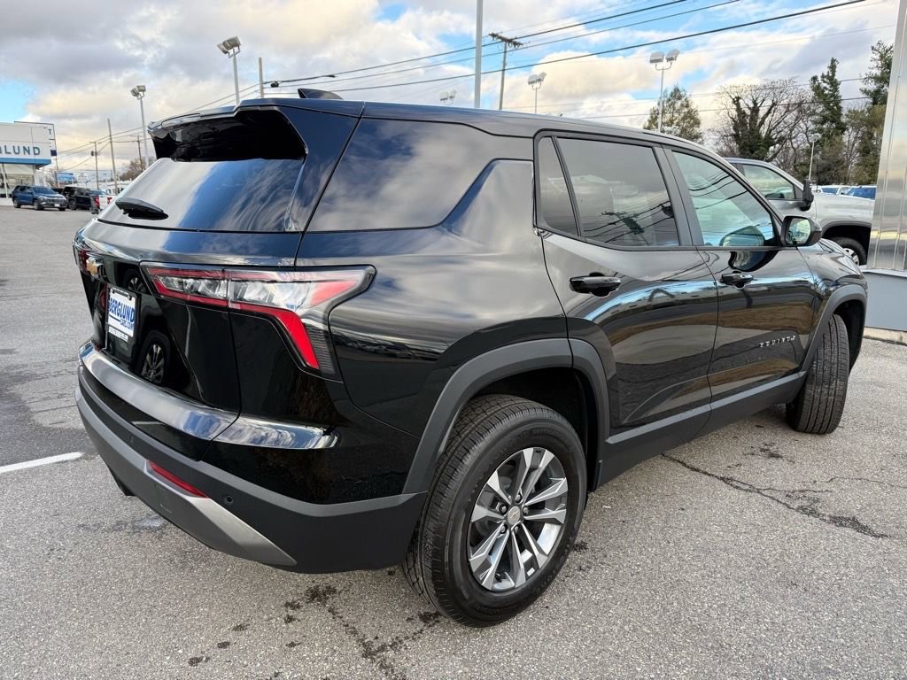 New 2026 Chevrolet Equinox LT image 4