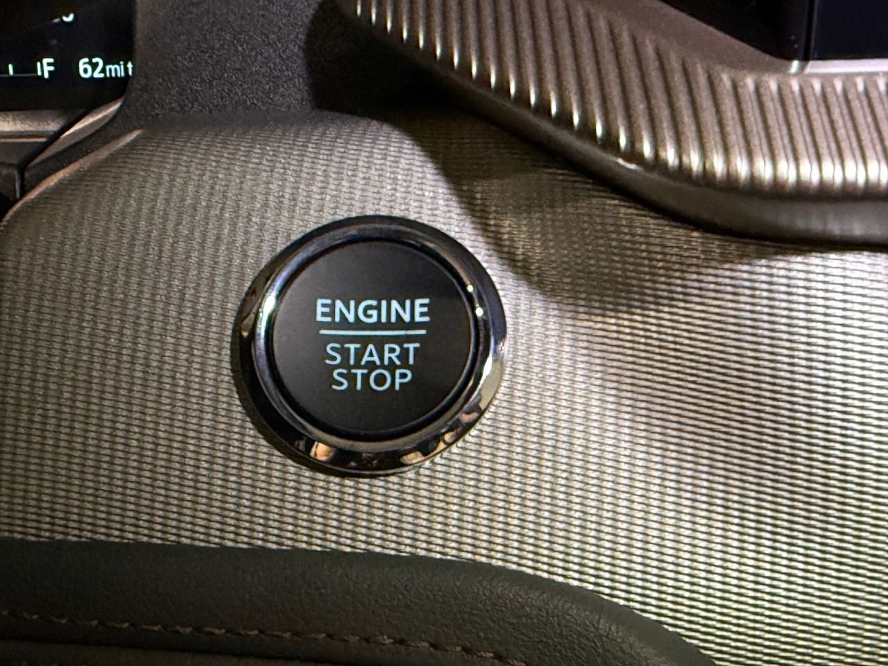 New 2026 Ford Explorer Active w/ Active Comfort Package image 25