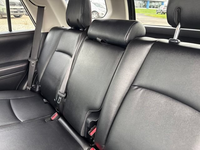Used 2019 Toyota 4Runner TRD Off-Road Premium AWD/4WD image 31