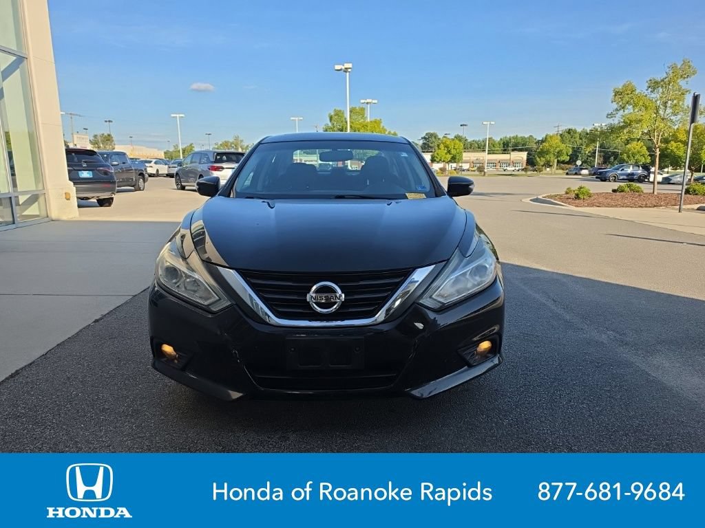 Used 2017 Nissan Altima 2.5 SV w/ Convenience Package FWD image 8