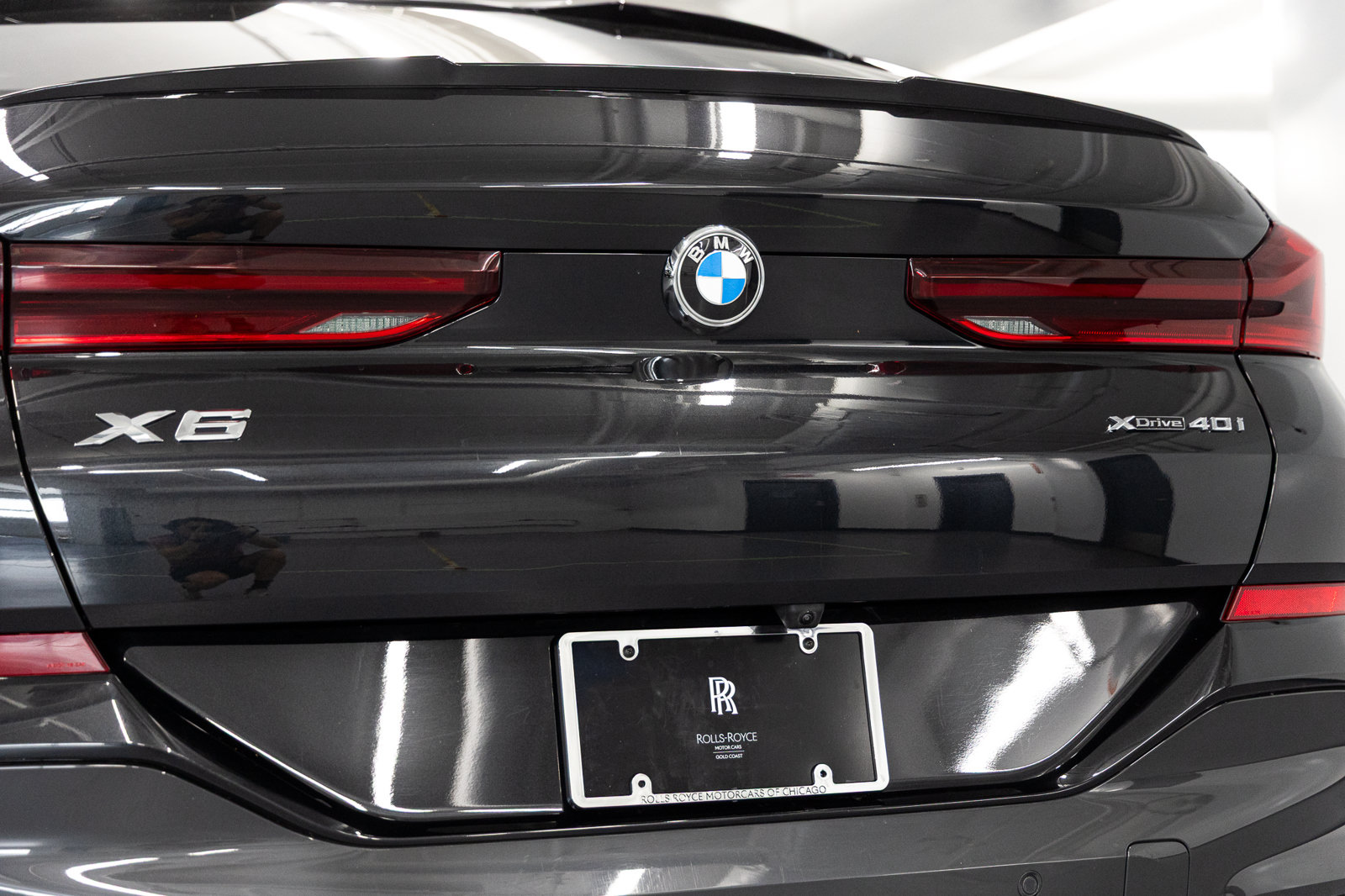 Used 2026 BMW X6 xDrive40i w/ Climate Comfort Package AWD/4WD image 17