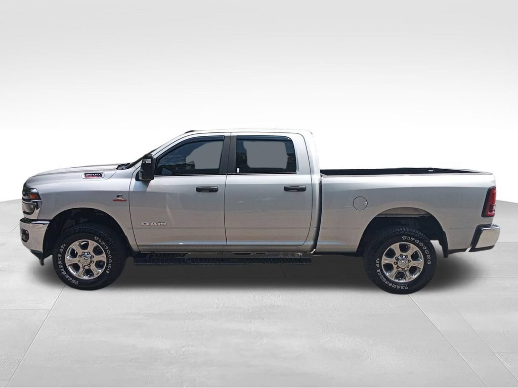 Used 2025 RAM 3500 Big Horn AWD/4WD image 2
