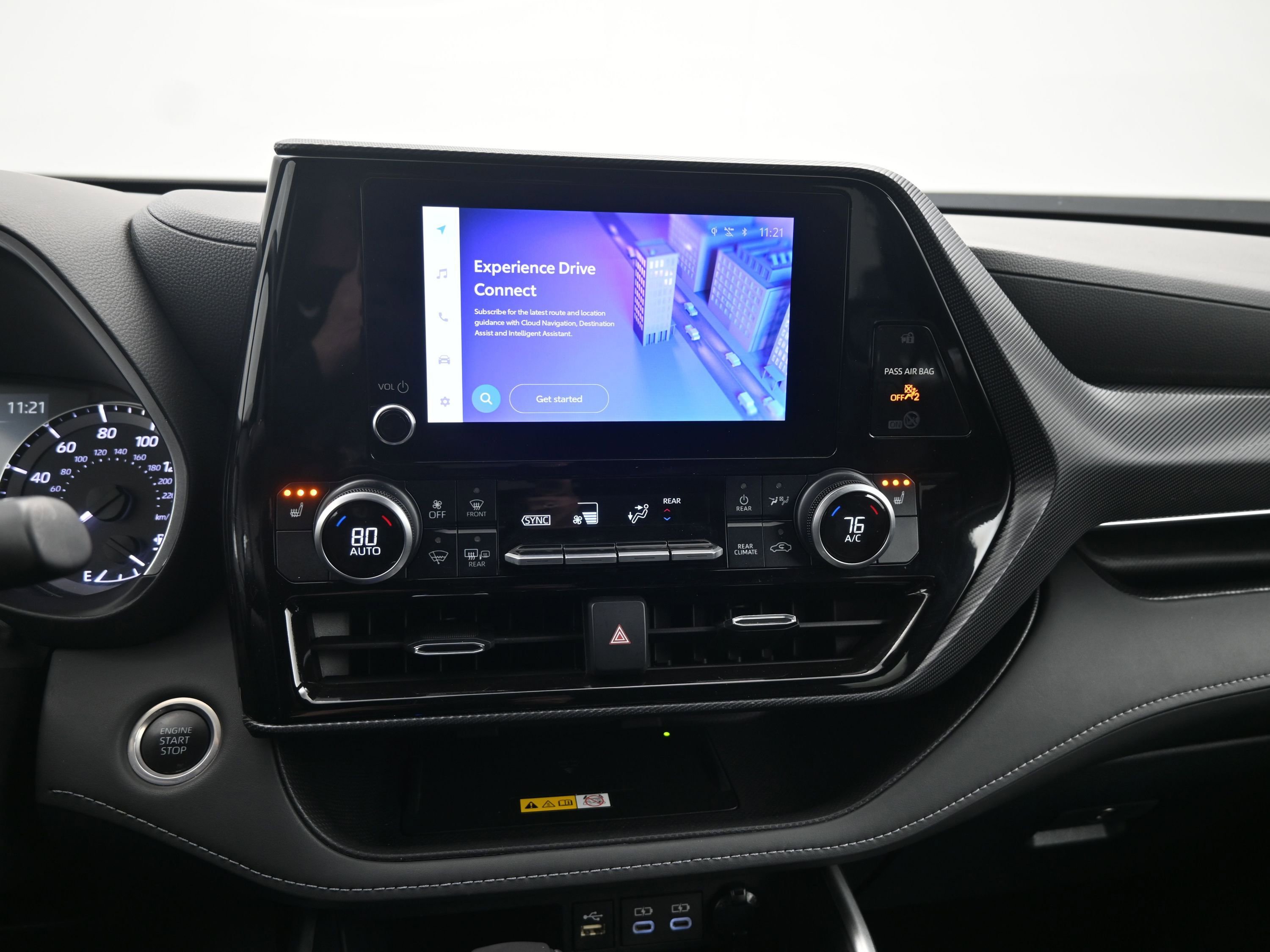 Used 2024 Toyota Highlander XSE image 13